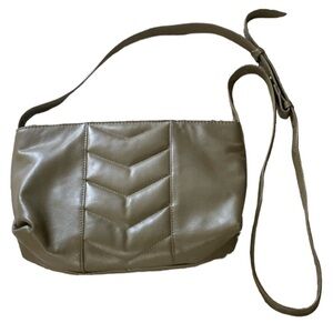 Rox & Ann | Like new Quilted faux leather shoulder bag